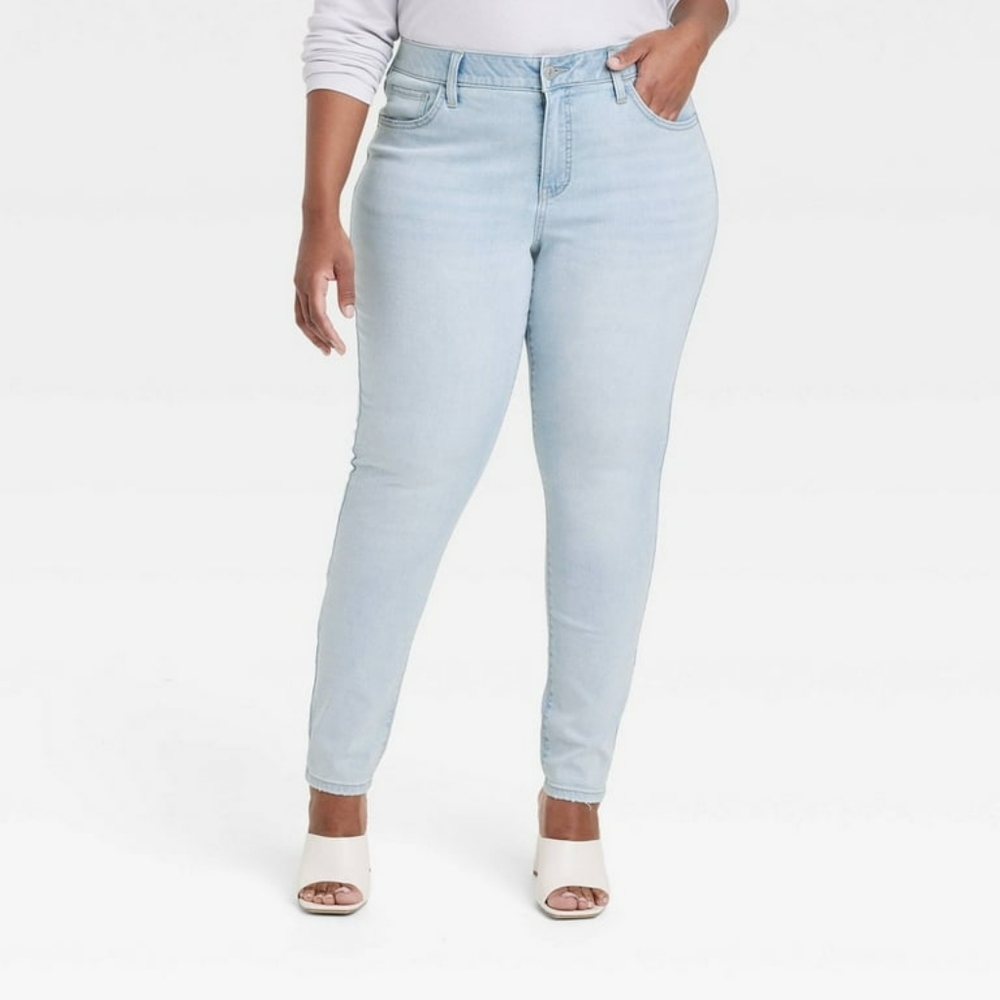 Ava & Viv | Bleach Skinny Jean's Sz 28W